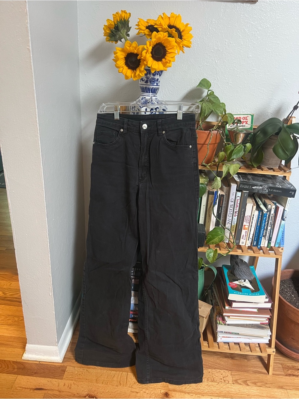 Divided Black High-Waist Wide Leg Jeans
